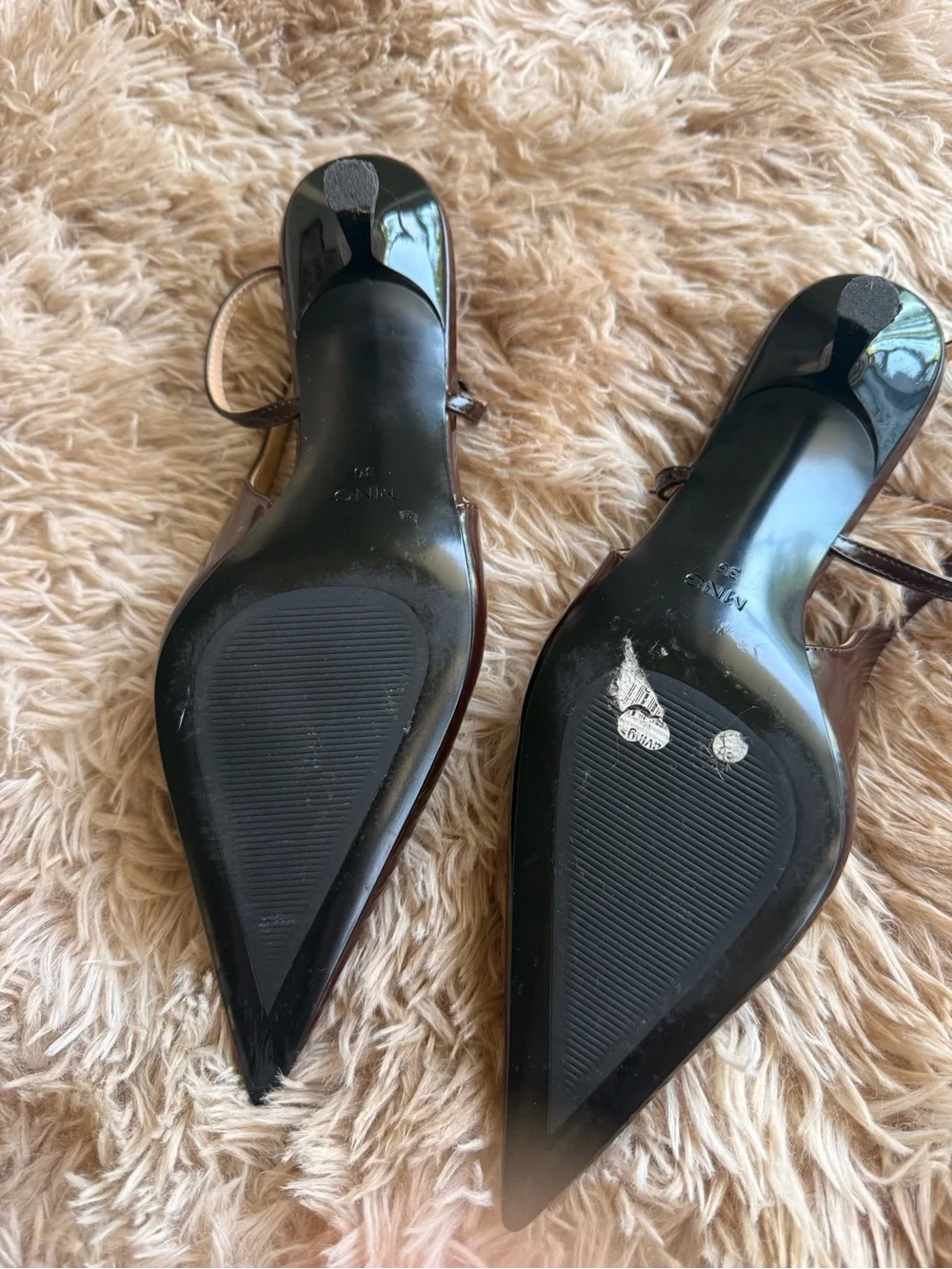 Pointed Patent Slingback Heels in Dark Brown